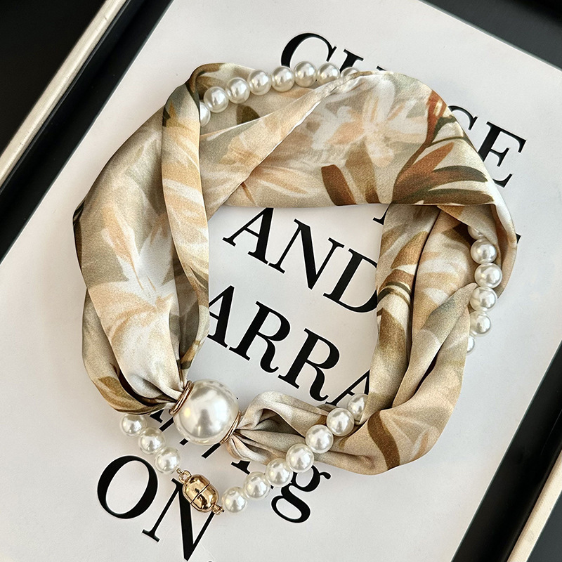 磁気クラスプ付きパール装飾プリントシルクスカーフ 女性用 春 - Silk Neck Scarf のレビューと価格