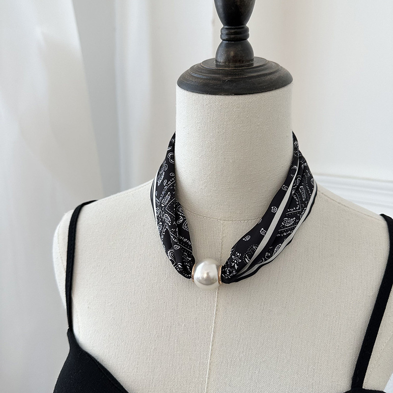 磁気クラスプ付きパール装飾プリントシルクスカーフ 女性用 春 - Silk Neck Scarf のレビューと価格